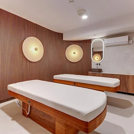 Hotel Grano Solmarina Wislinka