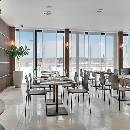 Hotel Grano Solmarina Wislinka