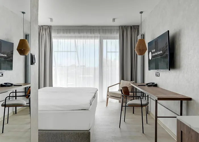 Grano Solmarina Hotel Wislinka