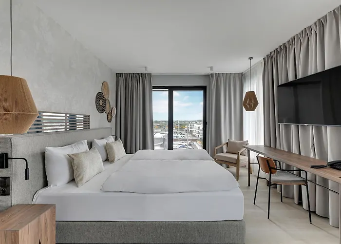 Hotel Grano Solmarina Wislinka