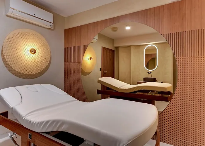 Grano Solmarina Hotel 4*