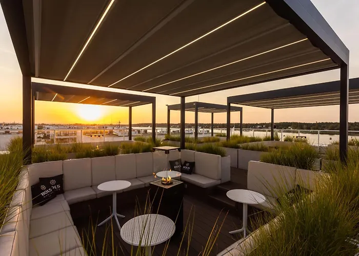 Hotel Grano Solmarina Wislinka